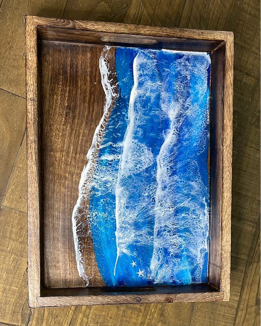 Resin beach tray with starfish